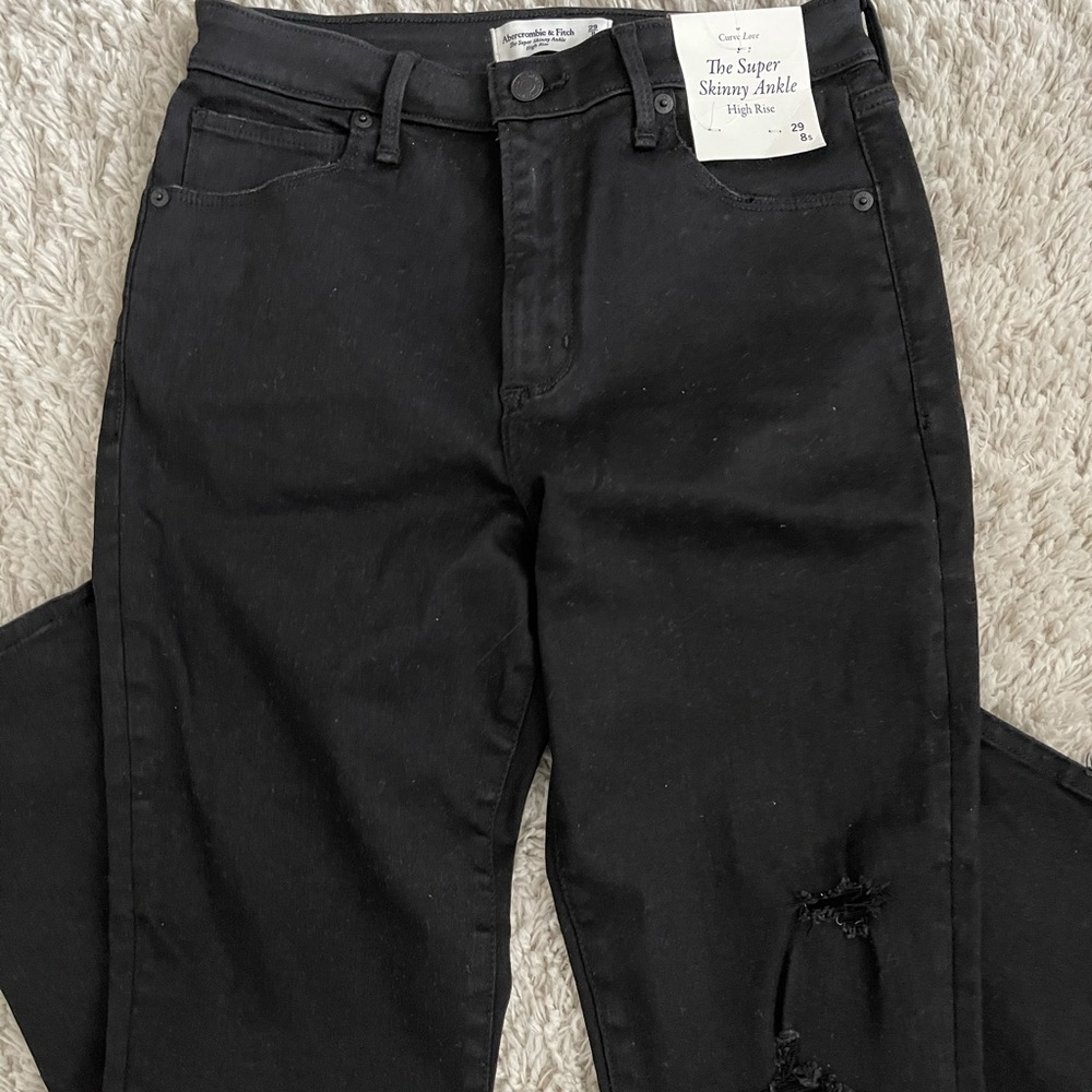Abercrombie Curve Love Super Skinny Ankle Highrise